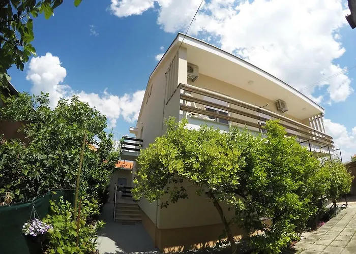 Suzy Apartment *